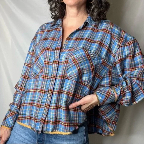 Urban Outfitters Women’s Oversized BDG Karl Cropped Plaid Flannel Shirt Top XS - Picture 12 of 16